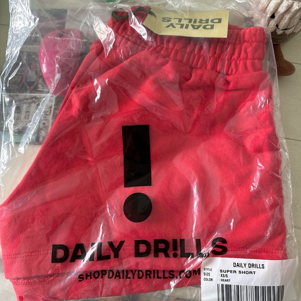 Daily Drills Heart Super Shorts